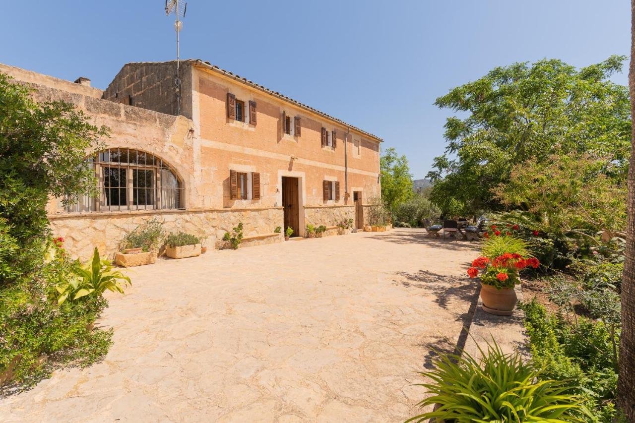 Murtera- Traditional Country Manor House For 9 People 5 Bedrooms And 4 Bathrooms Near Sant Llorenc Vakantiehuis *
