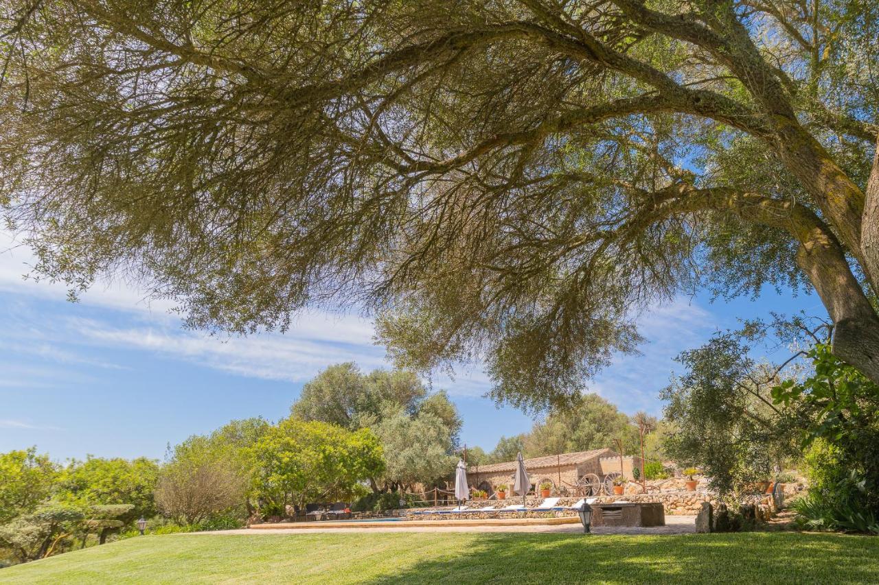 Murtera- Traditional Country Manor House For 9 People 5 Bedrooms And 4 Bathrooms Near Sant Llorenc Vakantiehuis