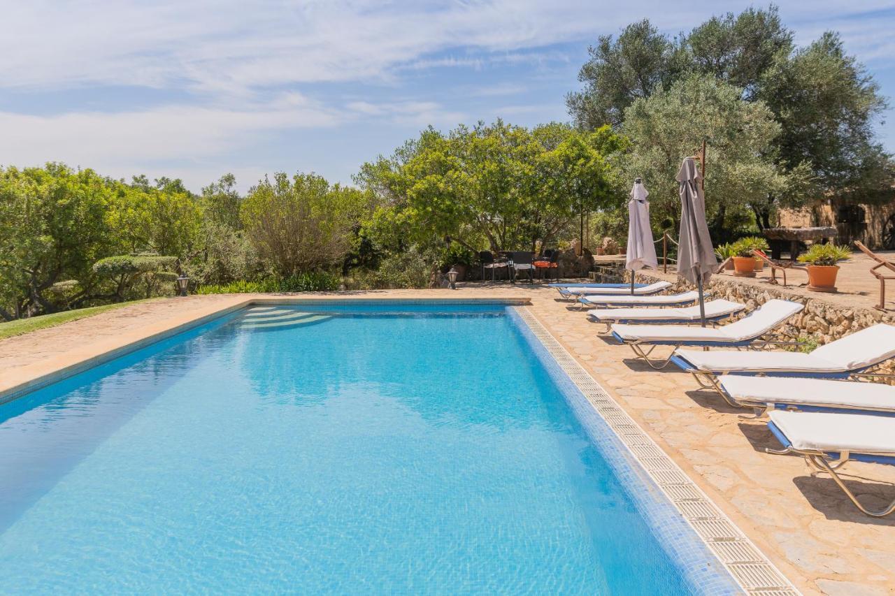 Vakantiehuis Murtera- Traditional Country Manor House For 9 People 5 Bedrooms And 4 Bathrooms Near Sant Llorenc *