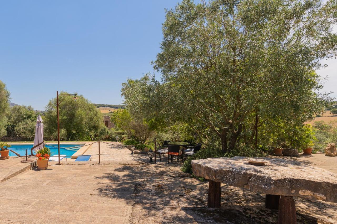 Vakantiehuis Murtera- Traditional Country Manor House For 9 People 5 Bedrooms And 4 Bathrooms Near Sant Llorenc Manacor (Mallorca)