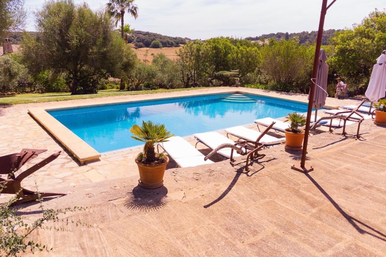 Murtera- Traditional Country Manor House For 9 People 5 Bedrooms And 4 Bathrooms Near Sant Llorenc *