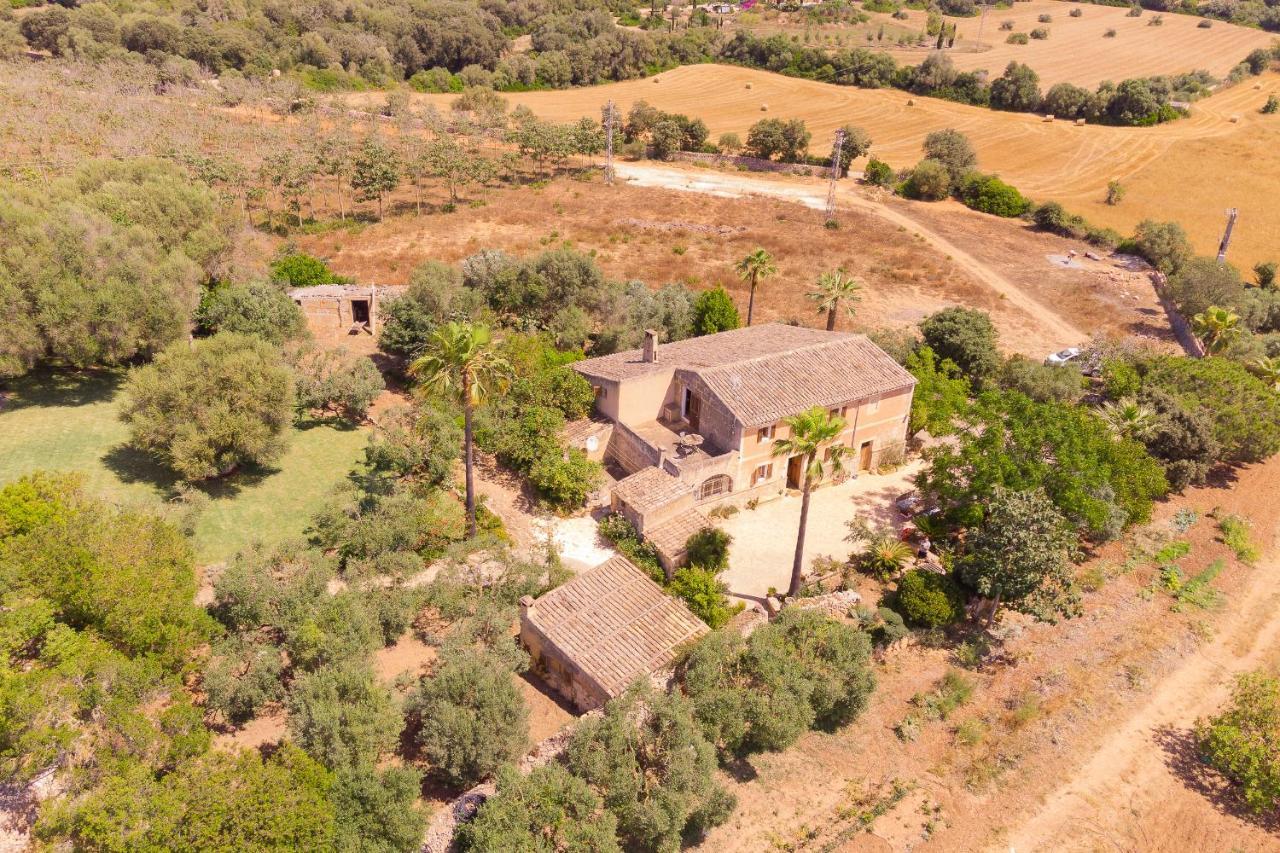 Murtera- Traditional Country Manor House For 9 People 5 Bedrooms And 4 Bathrooms Near Sant Llorenc Manacor (Mallorca)